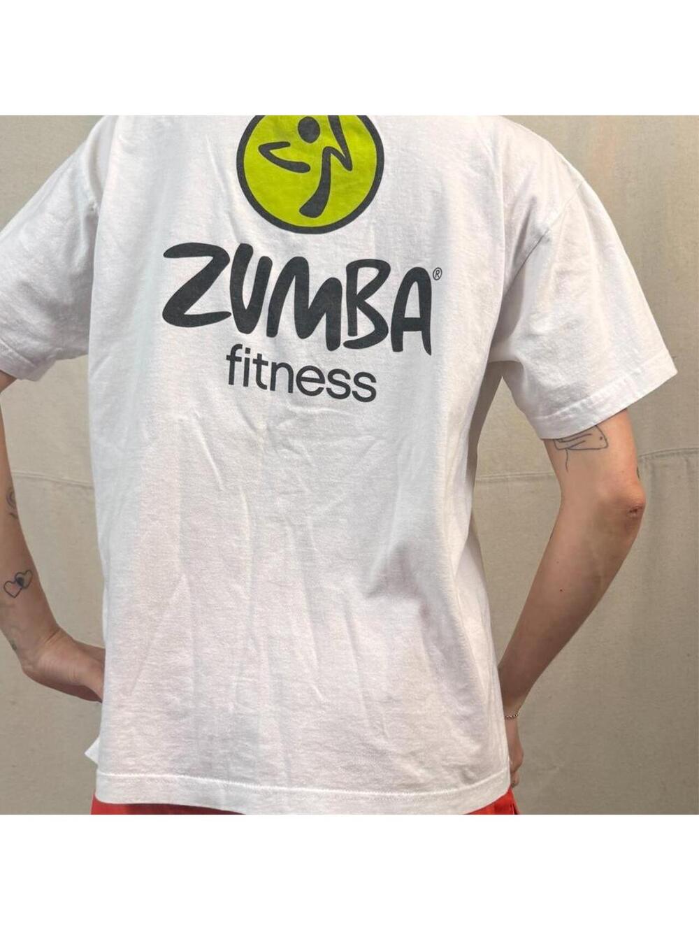 2000s Zumba Fitness “Feel the Music” Graphic Tee